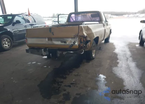 1985 Chevrolet C10 из США, поврежденный, VIN 1GCDC14H9FS108175